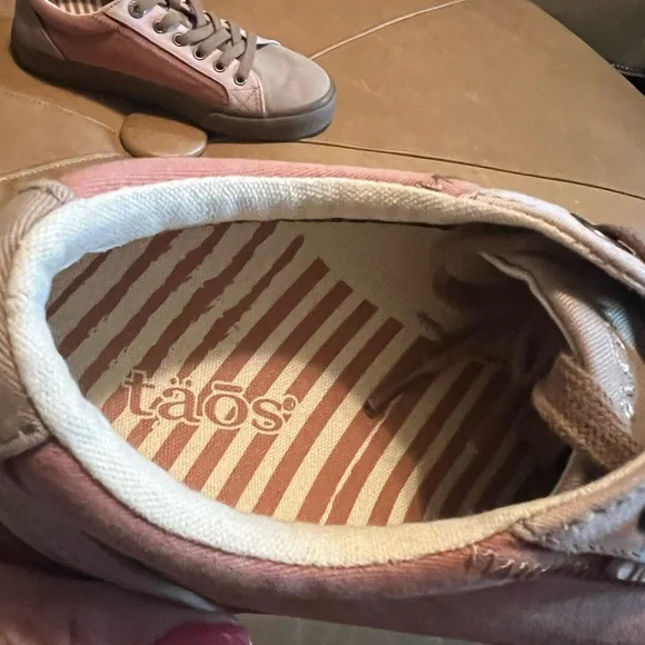 Taos canvas shoes - Picture 4 of 6